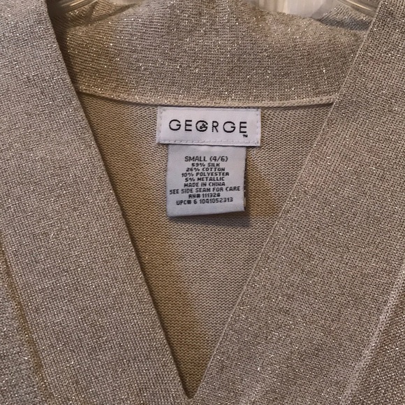 Gold light sweater top. Excellent condition - Picture 2 of 4